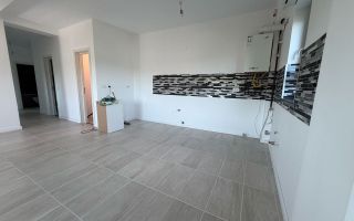 Imobil renovat Freya nemobilat pt birou proiectare, conta, medical - Poză 12