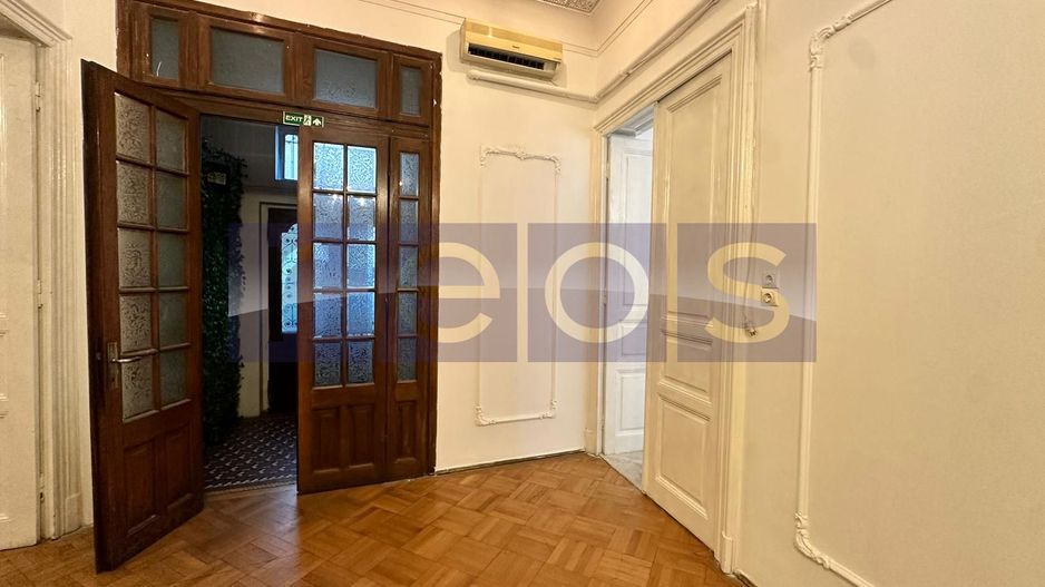 VILA 7 CAMERE | ULTRACENTRAL | 180MP | IDEAL SHOWROOM | SPATIU BIROU | - Poză 31