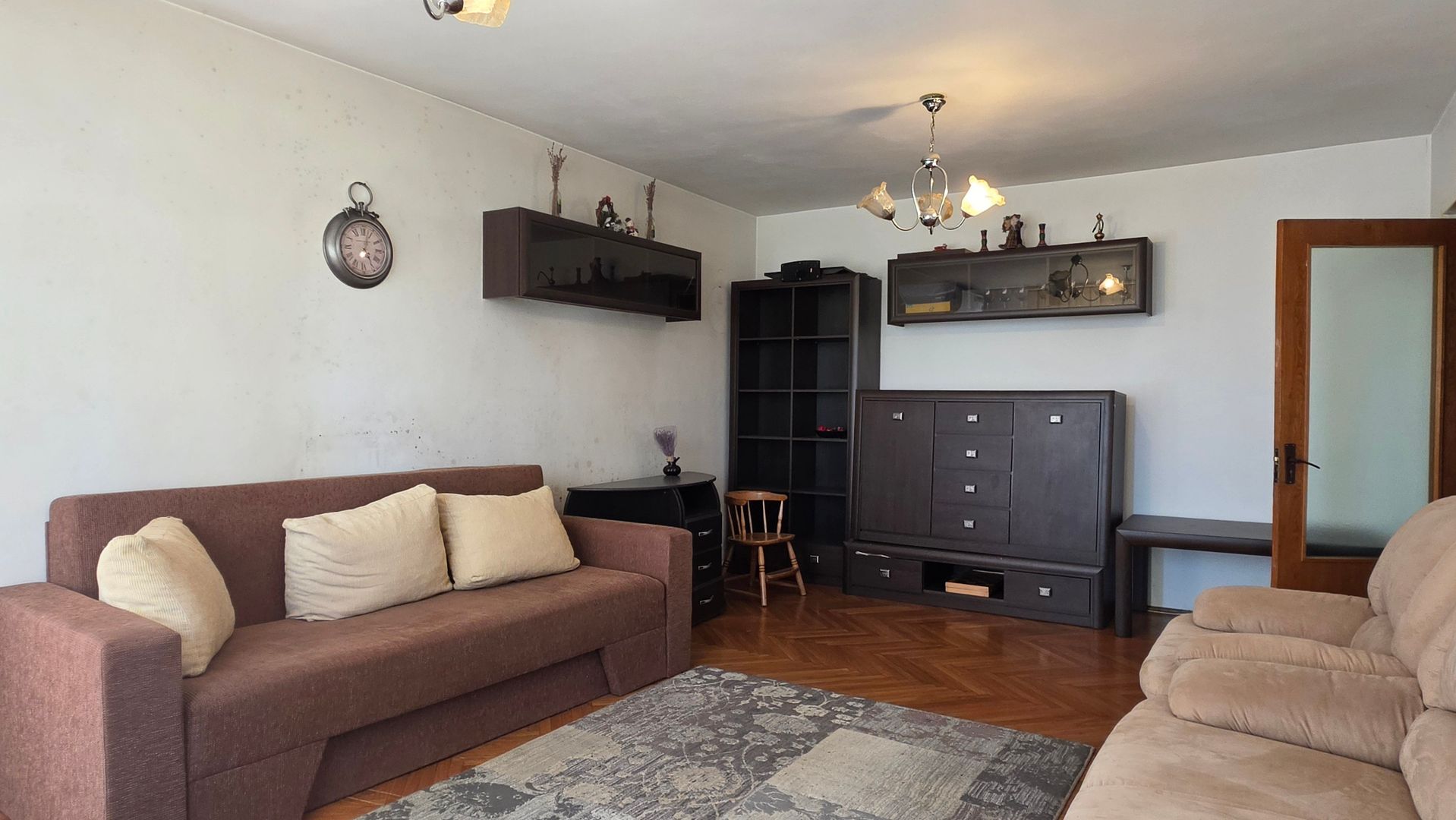 De inchiriat  3 camere decomandat, Centrul Civic-Onix, bloc verde - Poză 4