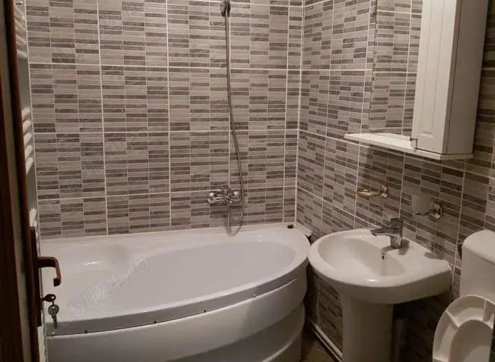 De inchiriat 2 camere tiglina 2, etaj 1 , 2300 lei - Poză 2