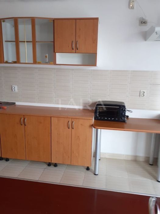 Vând apartament 2 camere – Baciu, zona Petrom - Poză 4
