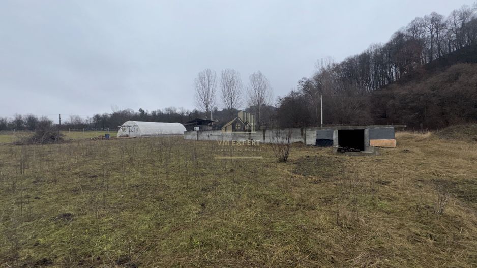 TEREN INTRAVILAN 2200 MP CAMPULUNG ARGES - Poză 29