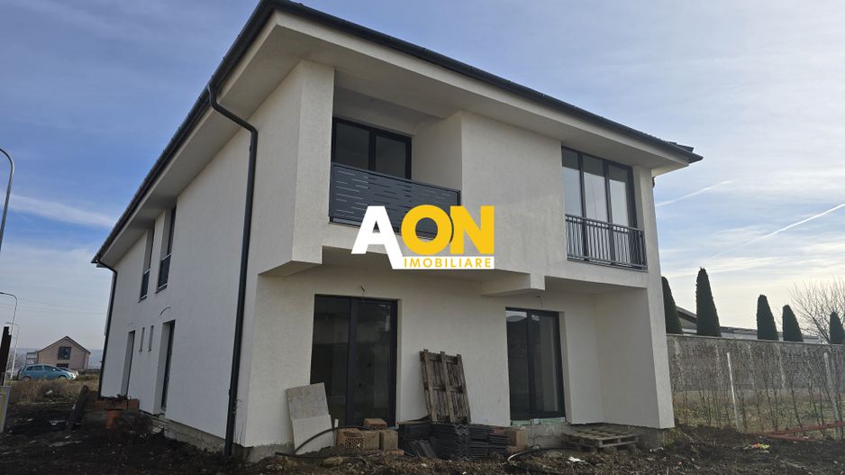 1/2 Duplex de Vânzare, 4 Camere, 350mp Teren, Zona Dealul Furcilor - Poză 13