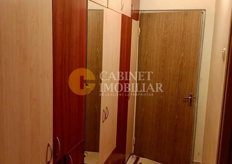 Etaj 1 zona Dacia 3 camere - Poză 6