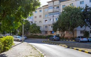 Apartament cu 4 camere, 90 mp, etaj 1 – Zona Nord, Bacău - Poză 34