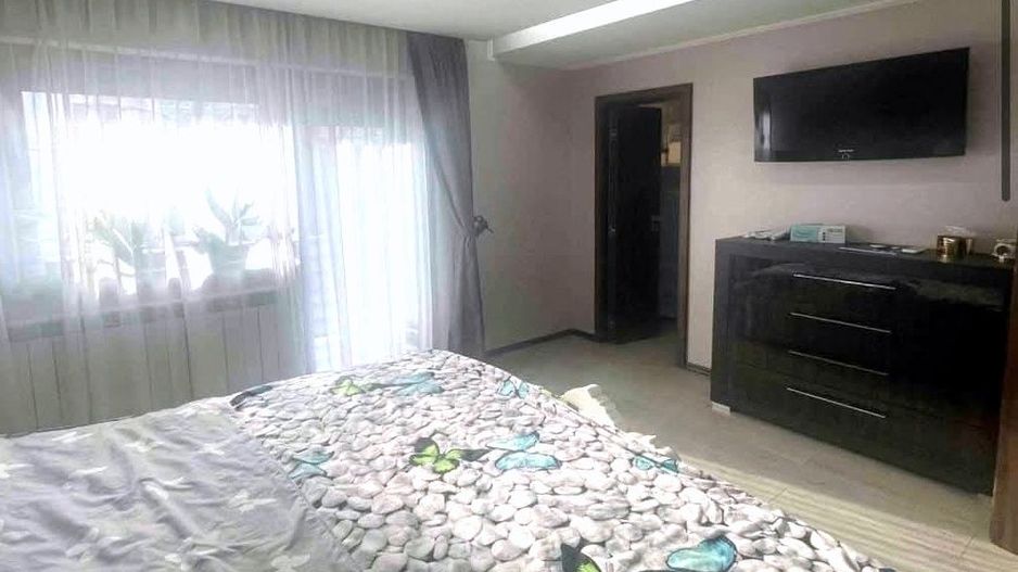 Vila moderna P+1E si teren 350 mp - zona Mazepa 2, clinica Hyperdia - Poză 15