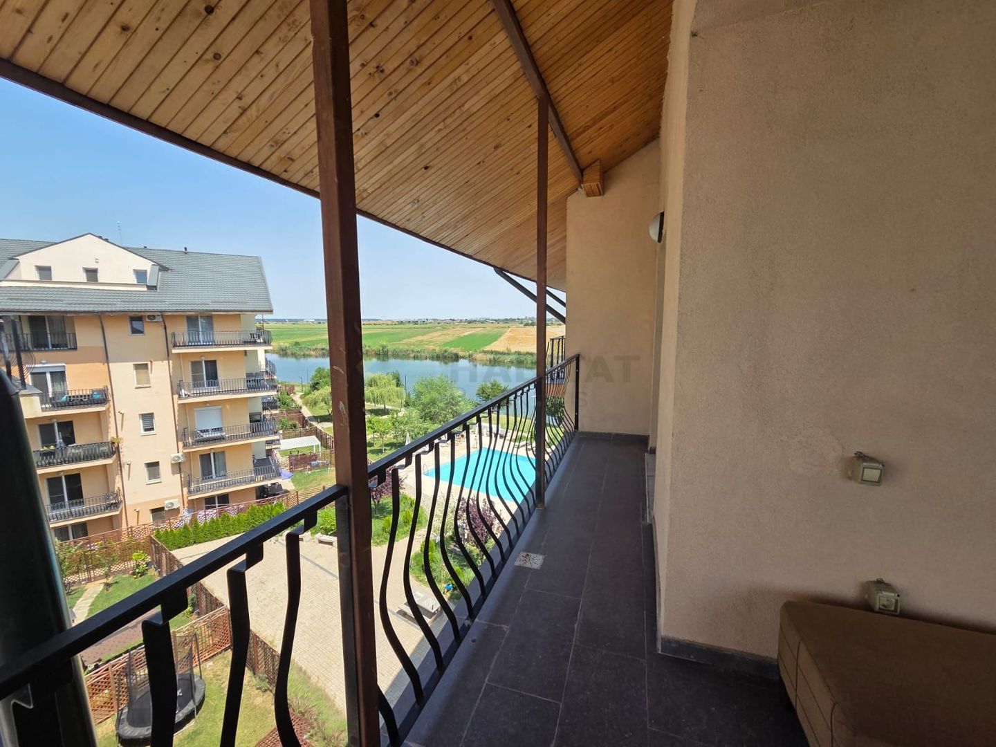 Penthouse spectaculos de închiriat în Cosmopolis – Northlight | - Poză 10