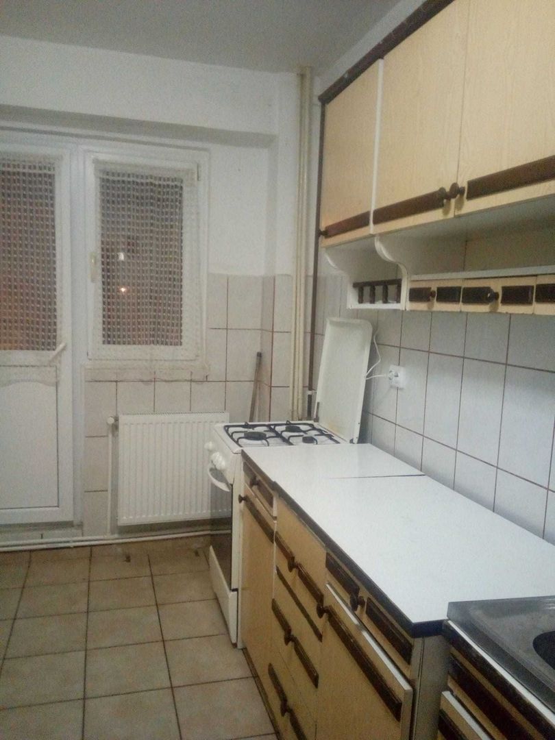 🏡 Apartament 2 camere cu 2 balcoane, etaj 2, Bd. Siderurgiștilor - Poză 6