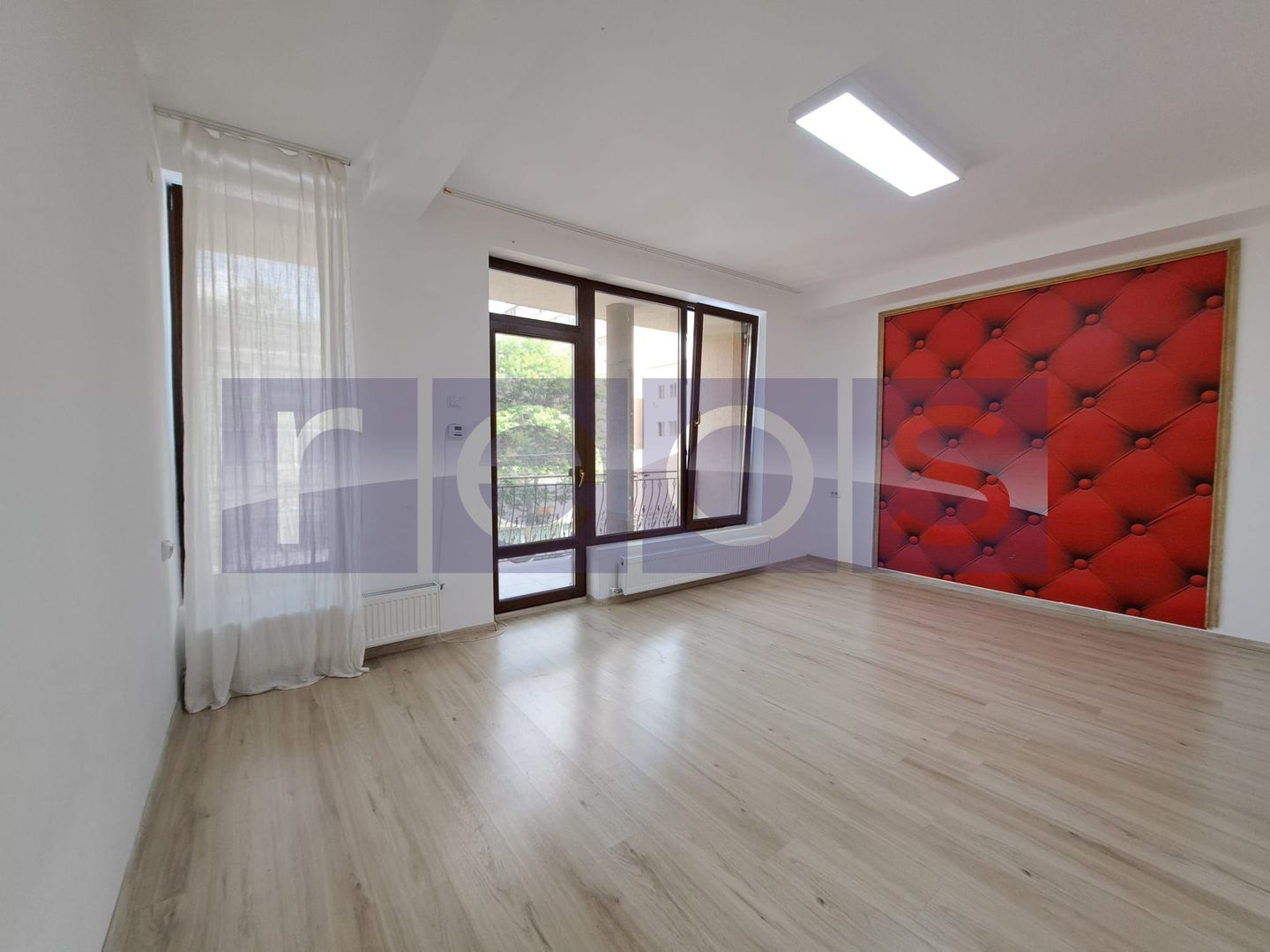 INCHIRIERE VILA P+2+M | ZONA MIHAI BRAVU - Poză 5