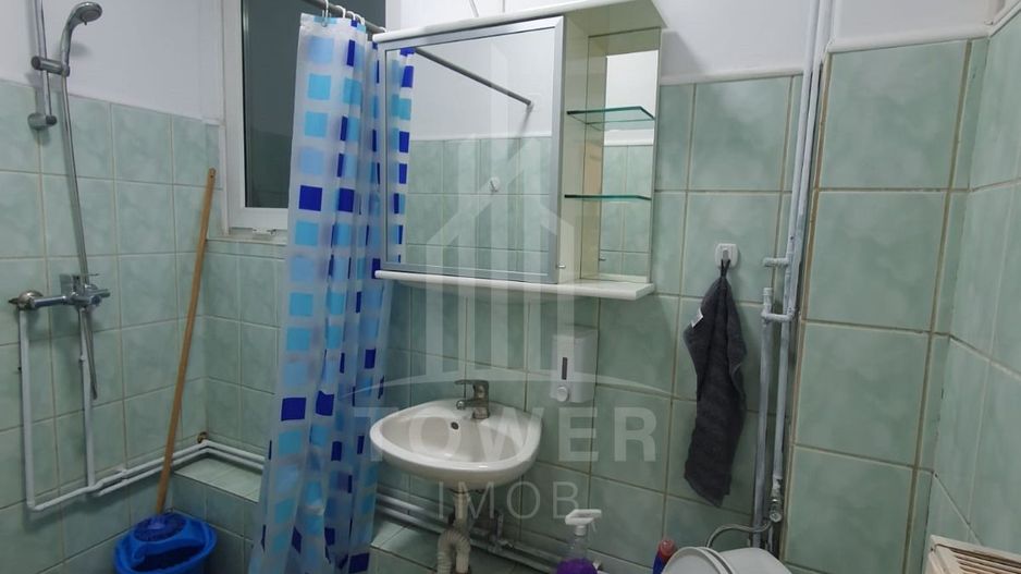 Spatiu industrial -hala (100 mp)- cu birou si baie (zona Garii) - Poză 7