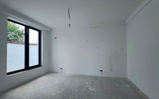 Vila noua | 5 camere | 4 dormitoare | curte proprie - Poză 9
