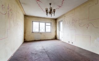 Apartament decomandat, 2 camere, Alfa, la 2 pași de stația de tramvai - Poză 2