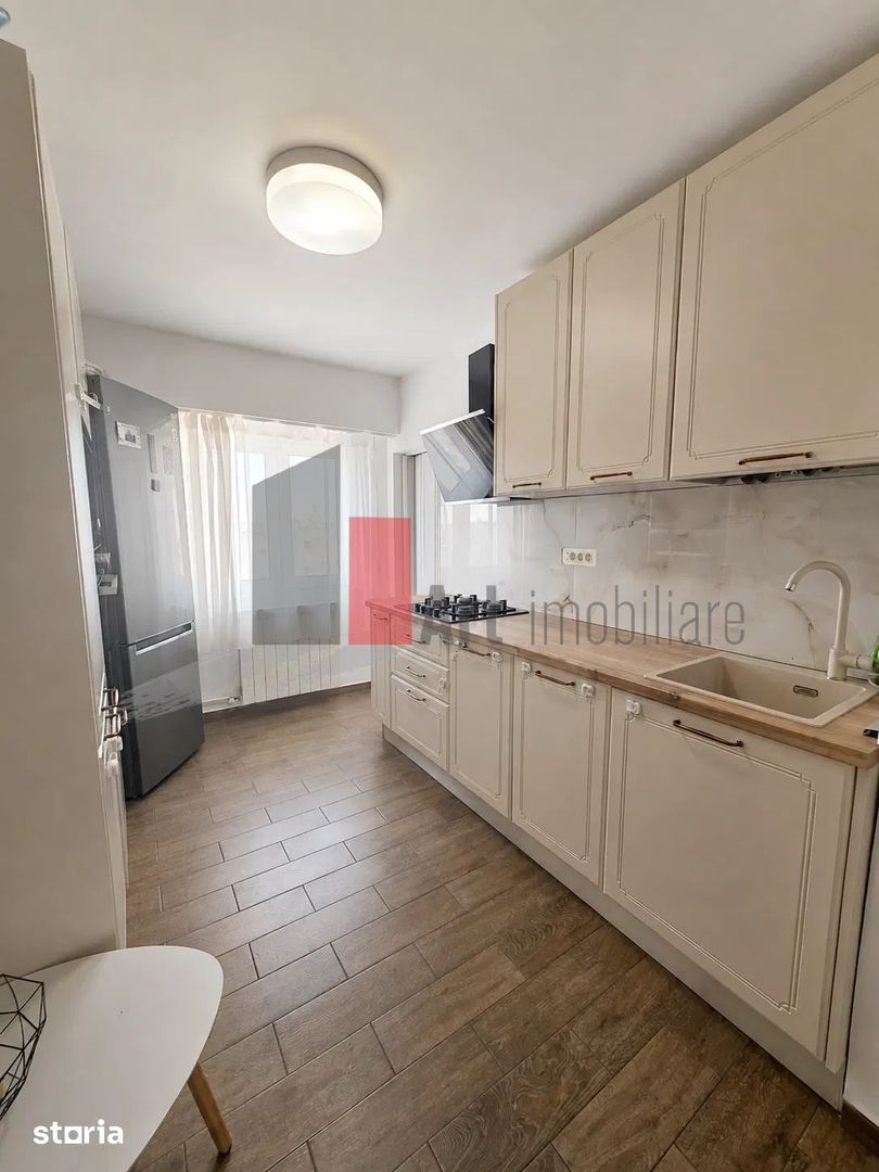 3 Camere Unirii - Camera De Comert - Poză 1