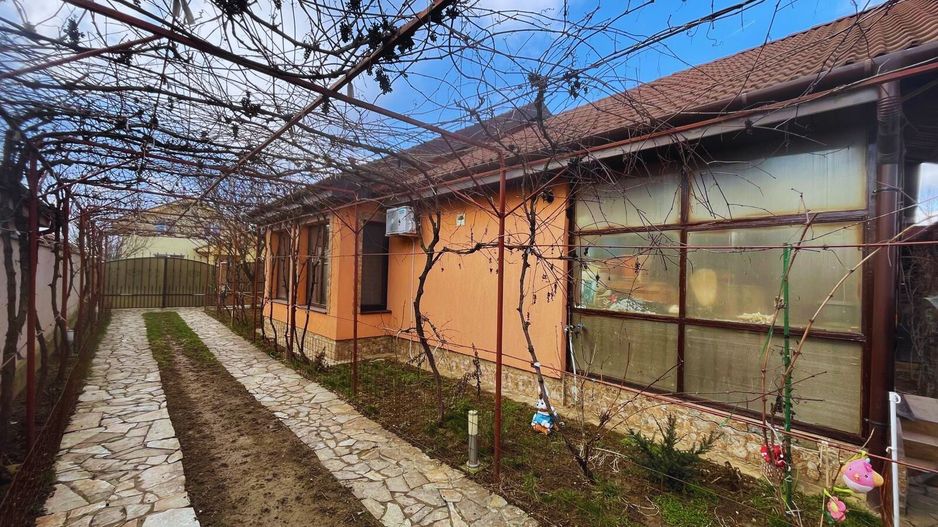 Casa Santandrei, zona linistita, gaz,curent,apa,teren 550 mp-219000Eur - Poză 3