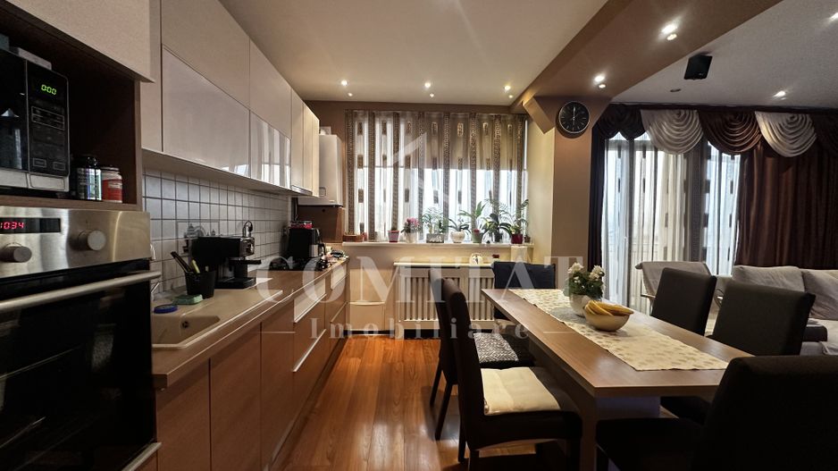 Apartament 3 camere | Scara interioară | Zona Str Porii - Poză 9