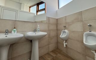 Spațiu comercial modern, zona-centrala complet amenajat pentru birouri - Poză 10