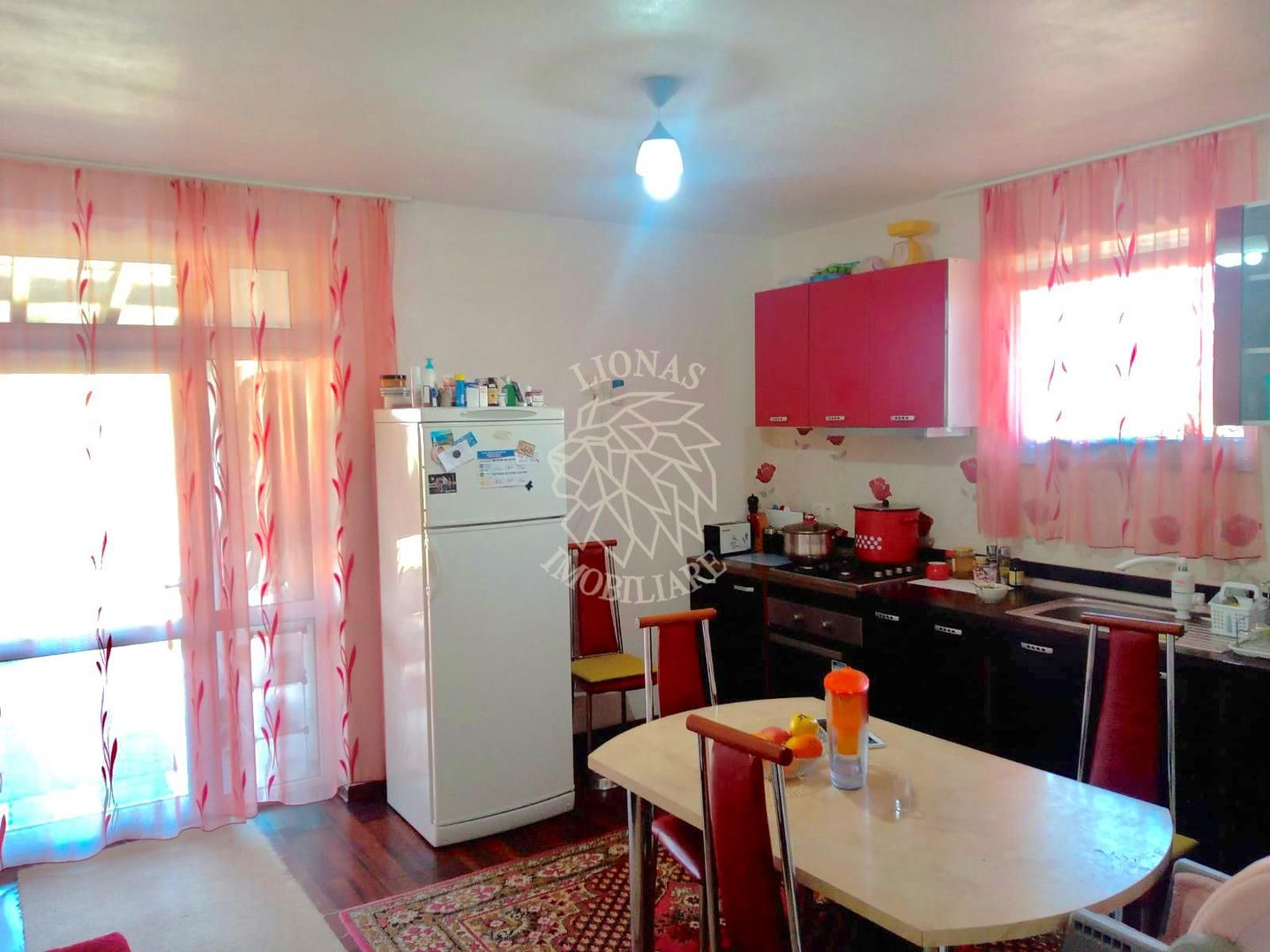 Casa noua - 120 mp- Parter - Teren 800 mp - Zona Teren sport Jelna - Poză 2