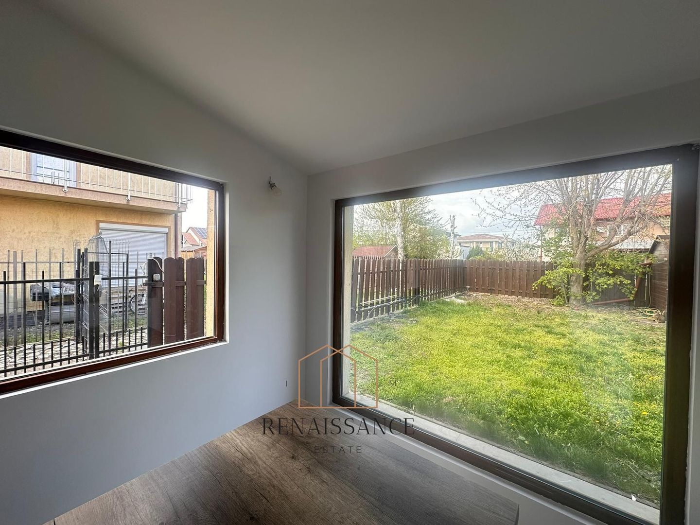 IKEA Duplex 5 Camere | 130mp Utili 350mp Teren | Partial Mobilat - Poză 3