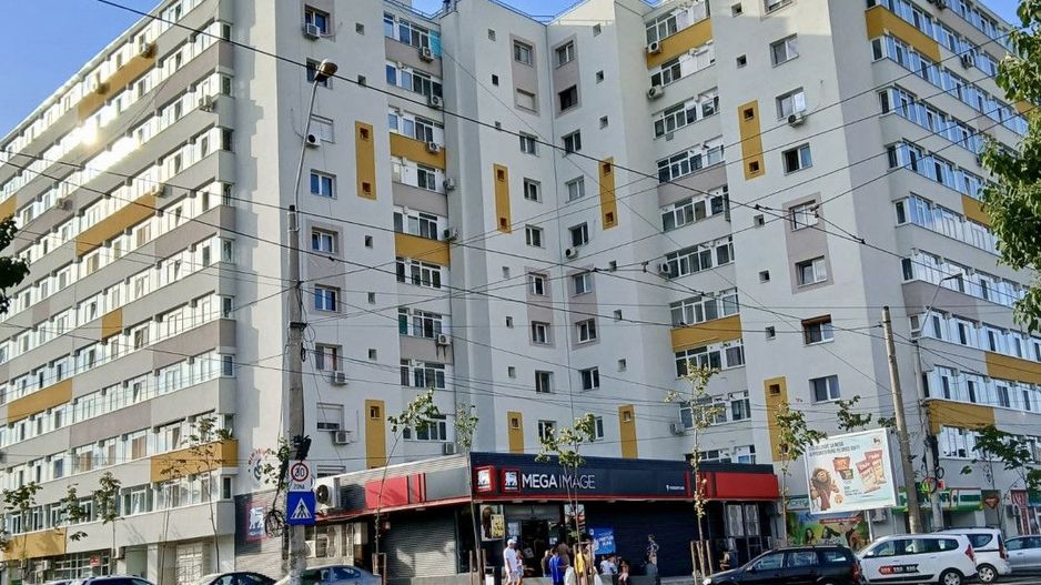 Apartament 3 camere, generos, zona Vadul Nou, sector 5 - Poză 1