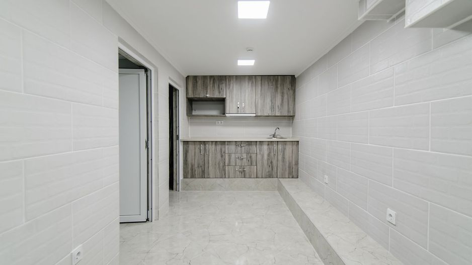Spre chirie I Spațiu Comercial I 140 m2 I Buiucani I Prima linie - Poză 10
