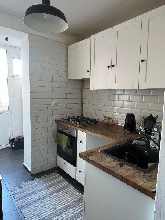 3 camere Titan, langa Parc si Stadionul National - Poză 3
