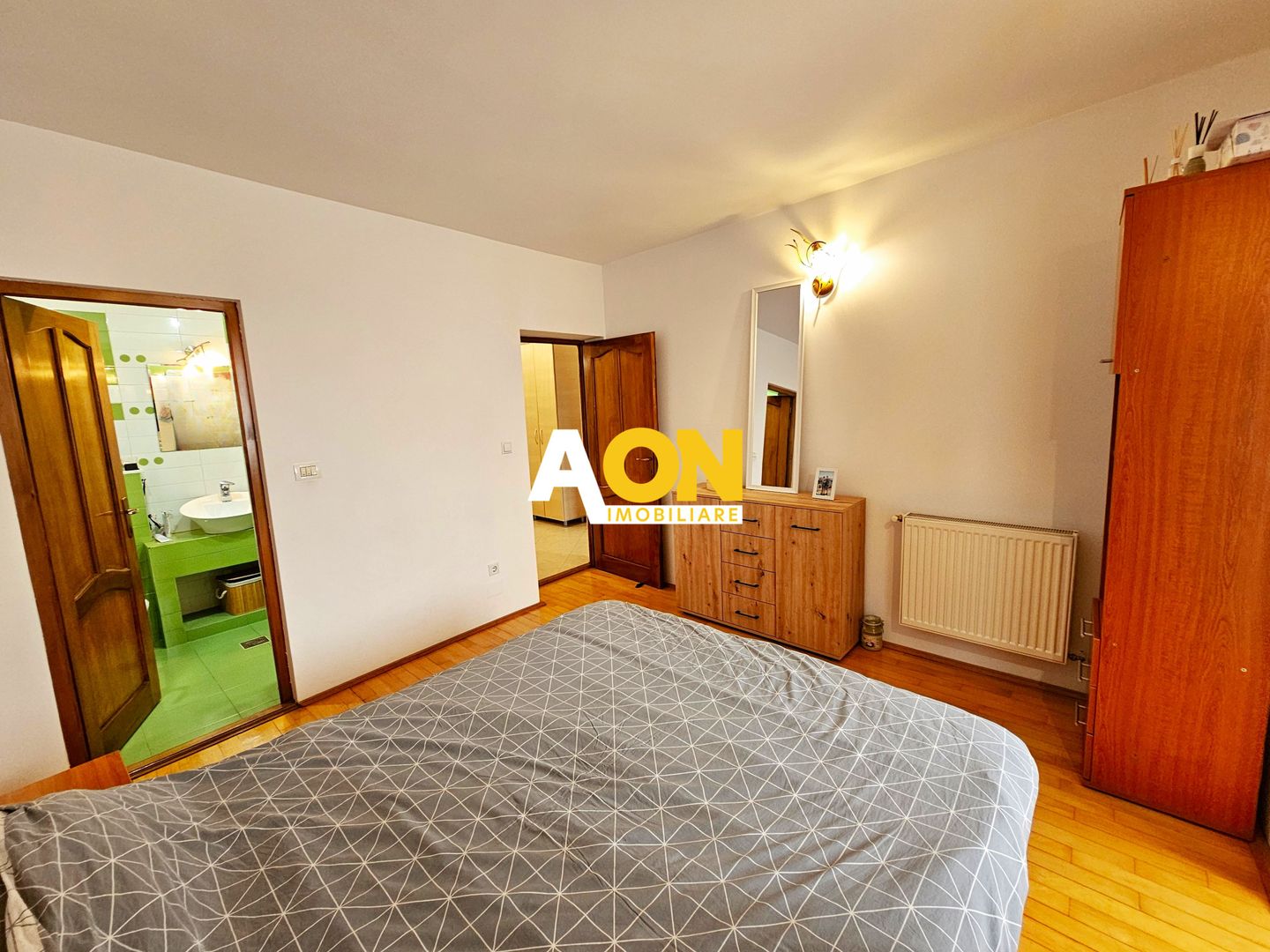 Apartament 3 camere, 105 mp utili, parțial mobilat, zona Gara - Poză 11