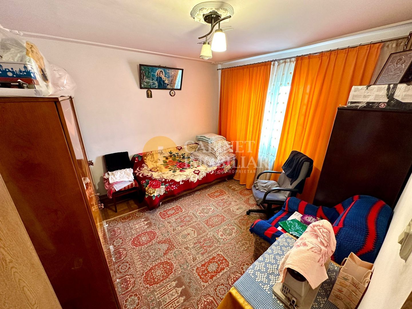 Apartament 4 Camere Decomandat - Etaj intermediar - Zona Nicolina/Frumoasa - Poză 1