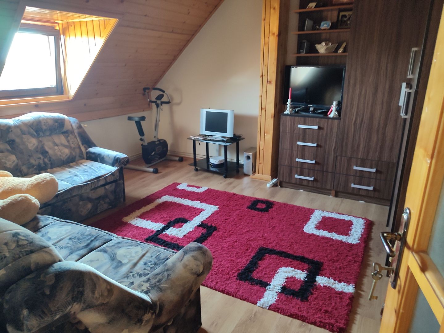 Sanadrei, Individual, Suprafate Generoasa, Garaj, Aspect Deosebit. COMISION 0 - Poză 32