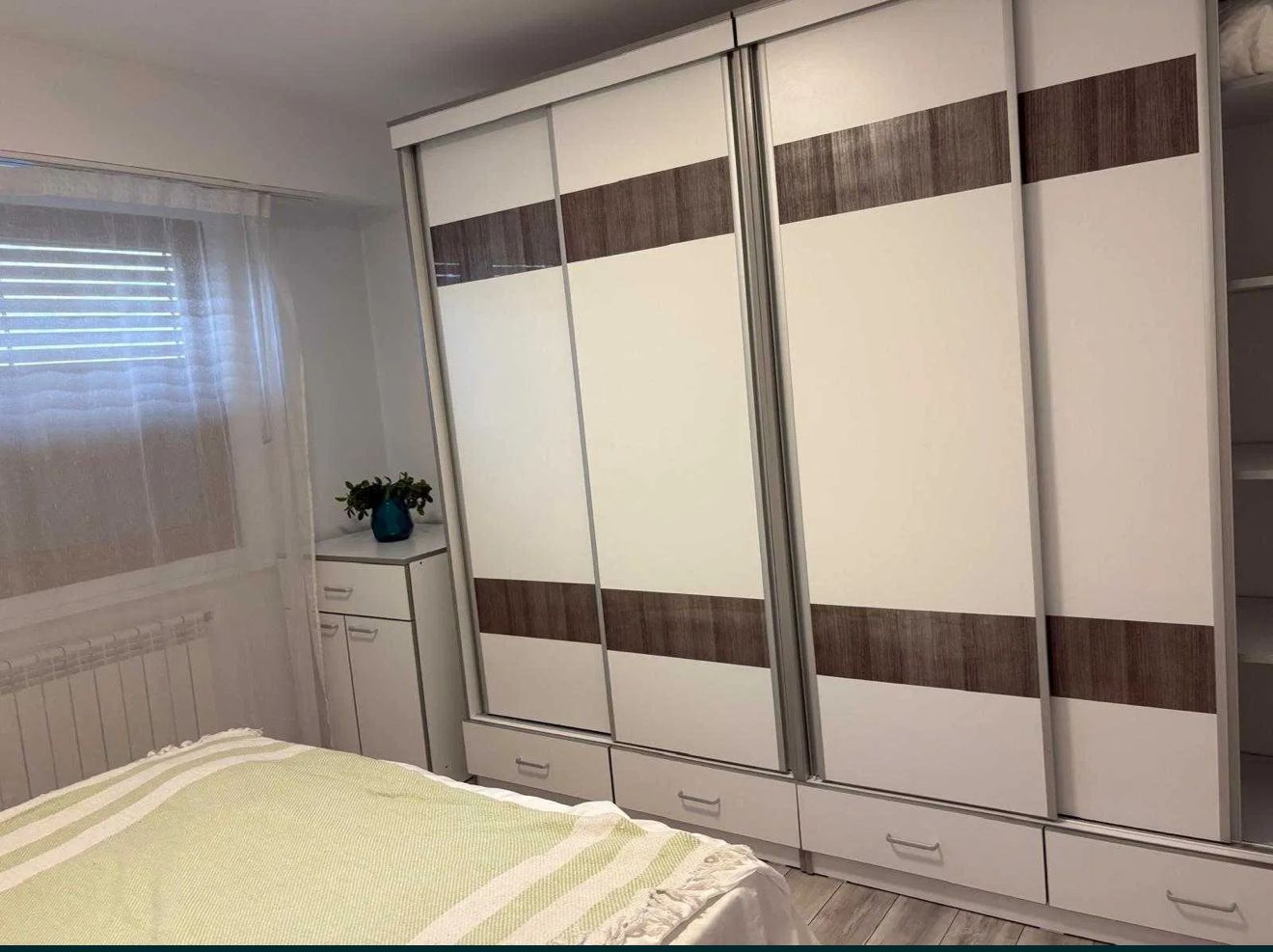 AP. 2 CAMERE CALEA VICTORIEI- BUCATARIE INCHISA, MOBILAT/UTILAT MODERN - Poză 5