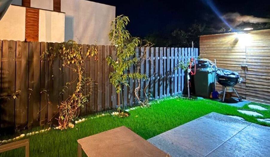 Vânzare duplex luminos 4 camere cu grădină Bucureștii Noi Străulești - Poză 2