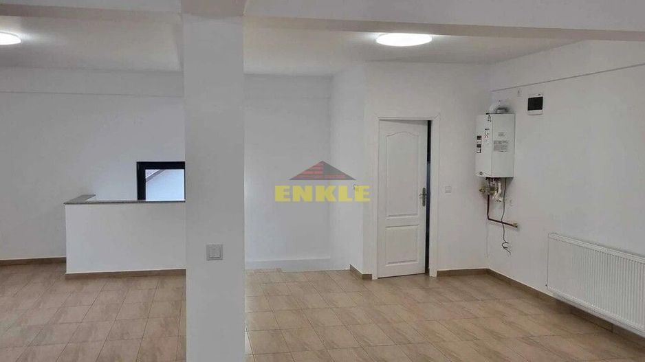 Spatiu comercial de inchiriat, zona industriala-Calea Nationala , la strada principala - Poză 2
