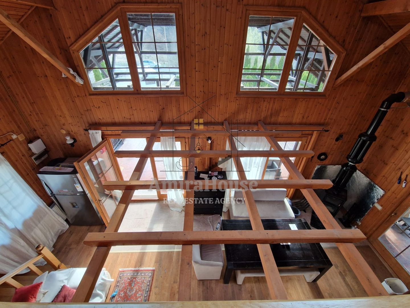 Casa din lemn D+P+M de 400 mp utili si teren 3.000 mp zona Faget - Poză 28