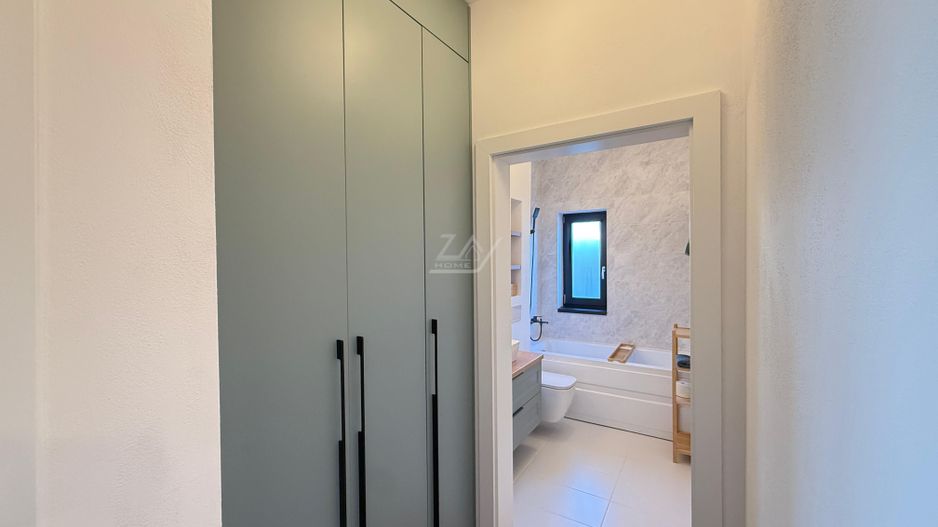 PRIMA INCHIRIERE. Casa moderna si cocheta. Curte amenajata. Loc de parcare. - Poză 20