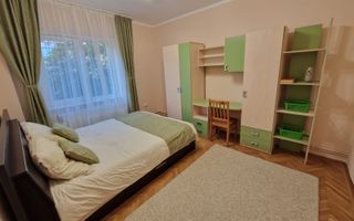 Apartament renovat, Medicina - Poză 6