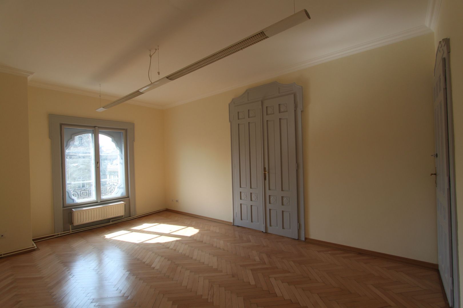 Birou ultracentral : 180 mp - Poză 26