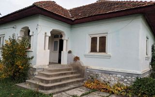 CASĂ SI TEREN BAIA DE FIER - Poză 1