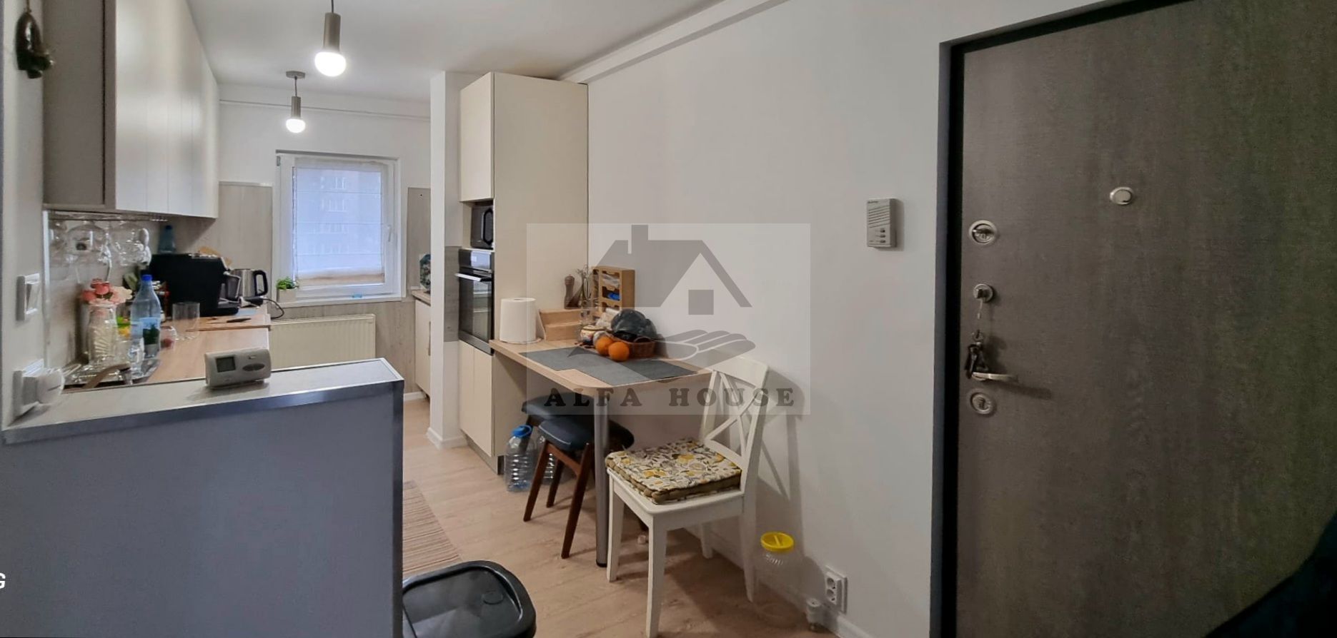 Apartament cu trei camere, zona Astra 63 mp, Renovat 2025 - Poză 4