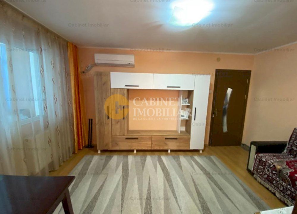 Apartament 3 camere, etajul 3, mobilat si utilat - zona Alexandru cel Bun - Poză 2