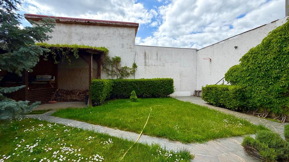Vila cu 4 camere cu lift, jacuzzi și terasă panoramică tip penthouse - Poză 20