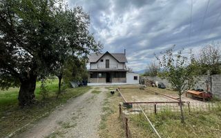 Casa de Vanzare la 10 km de Onesti - Poză 1