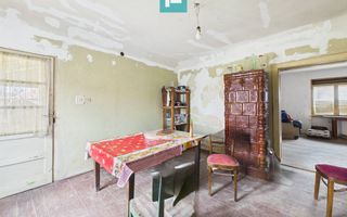 Casă cu teren de 1800 mp, în Buteni, Arad - Poză 13
