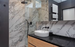 De închiriat apartament, 2 dormitoare, str. Teatrală 3, Centru. - Poză 17