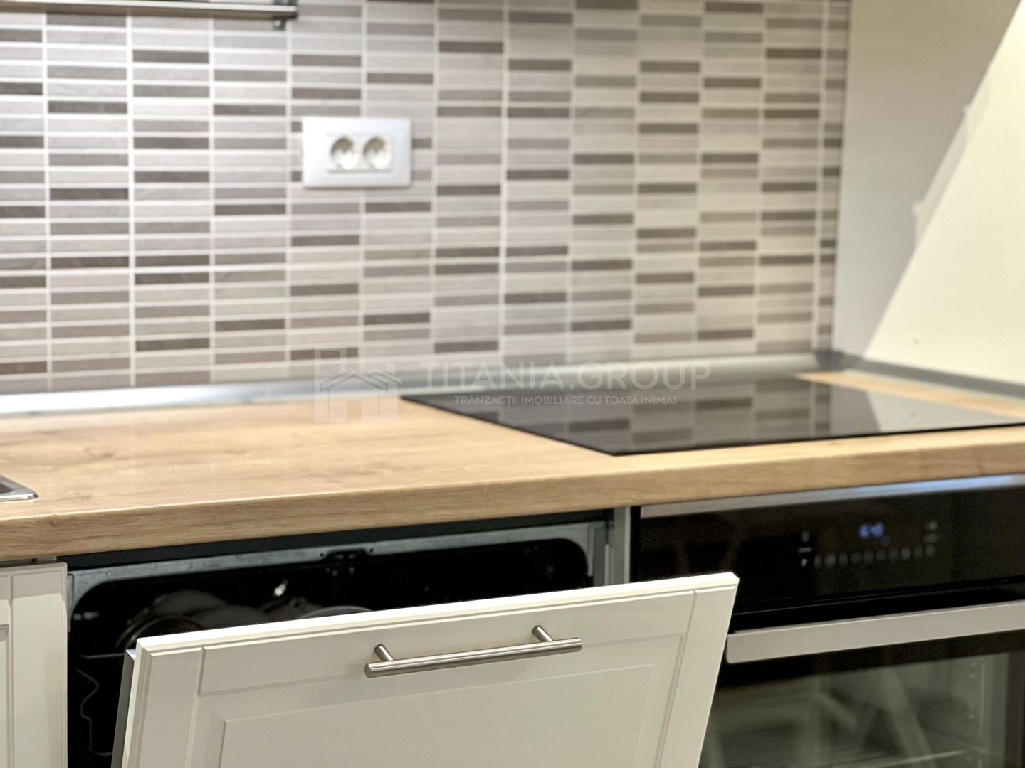 Oferta Rezervata! Apartament 2 camere modern mobilat, TopCity Coresi - Poză 6