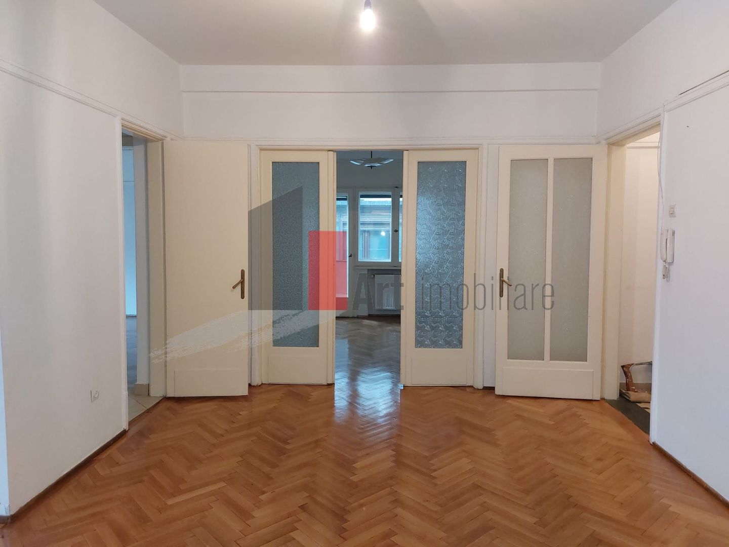 Apartamentul "KALITE",Mosilor-Mantuleasa, bloc/vila FARA RISC SEISMIC, et. 1/2 - Poză 1