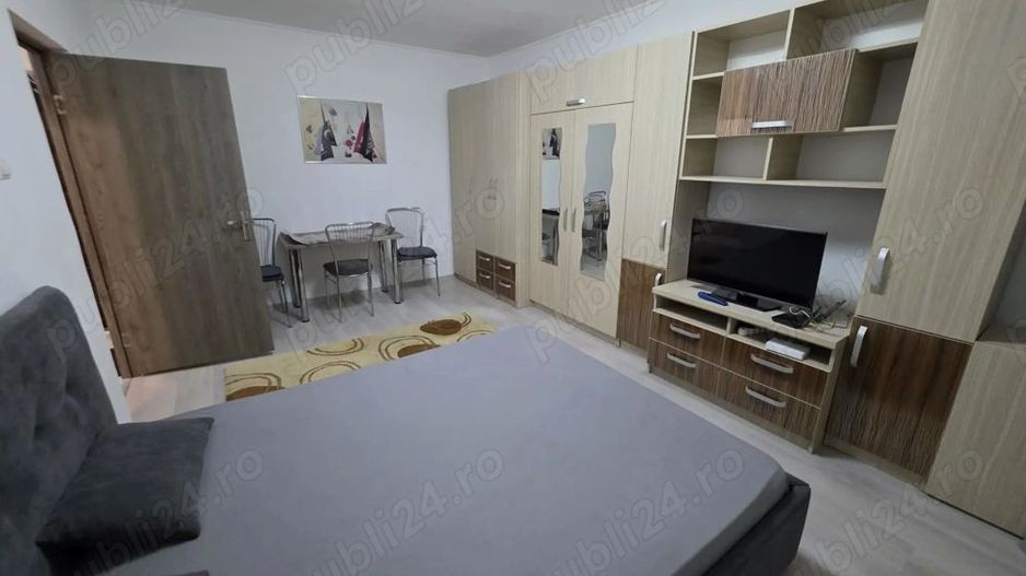 Garsonieră decomandată, parter înalt, mobilată complet, zonă liniștită Vitan - Poză 4