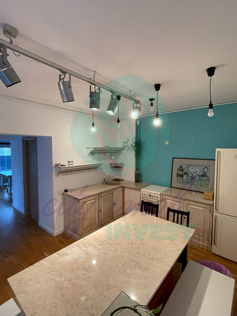 Un apartament Chic ideal ca locuinta sau activitate - Poză 14