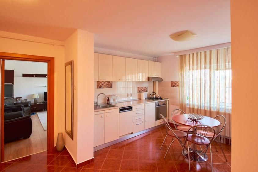 2 camere | prima inchiriere | centrala proprie | Sebastian - Razoare - Poză 2