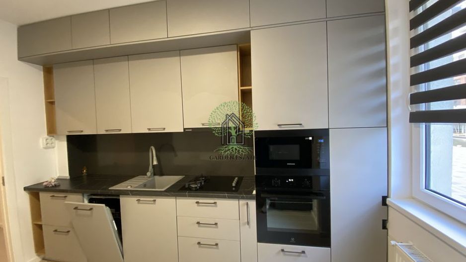 Apartament cu 2 camere, decomandat in cartier Sopor - Poză 2
