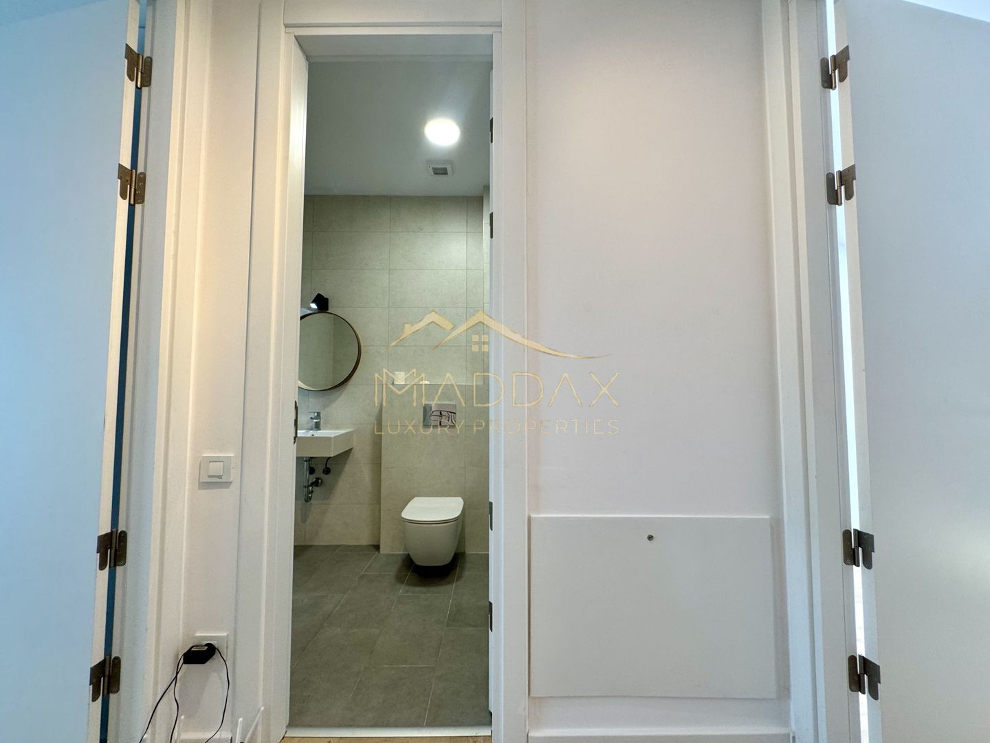 Vila cu 5 camere / 2 locuri de parcare / Pipera - Poză 30