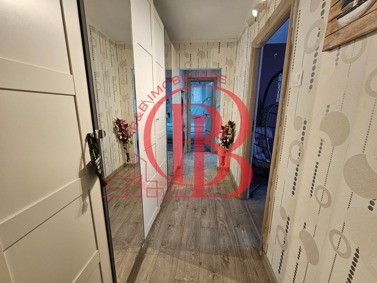 Apartament 3 camere-Metrou Costin Georgian-Piata Minis - Poză 11